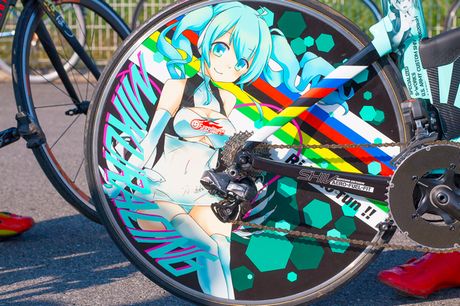 ジャパンカップサイクルロードレースで痛チャリに迫る…大好きなキャラクターで自転車を楽しむ